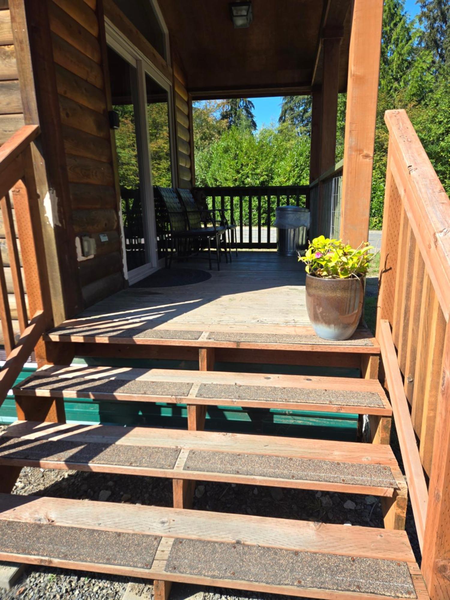 The Bogi Bear Inn Forks Εξωτερικό φωτογραφία